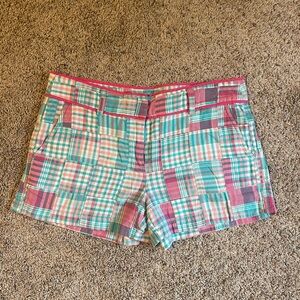 Vineyard Vines shorts